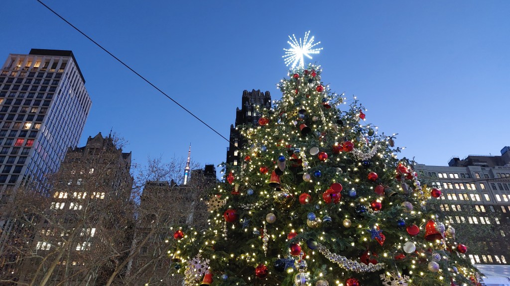 Merry Christmas! Frohe Weihnachten! Joyeux&nbsp;Noel!